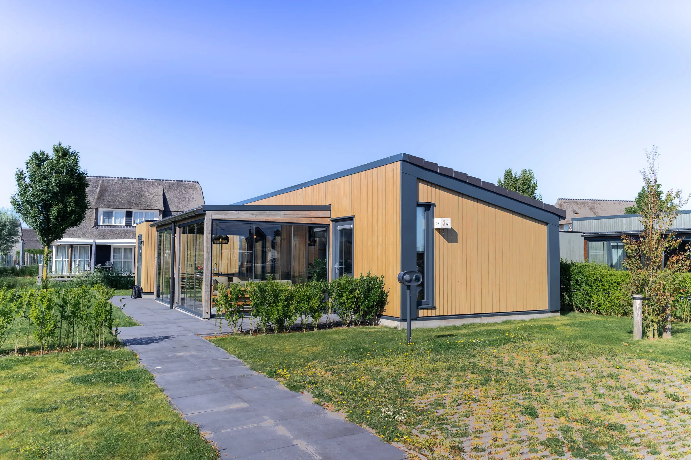 Friese Meren Villa's — brandvideo